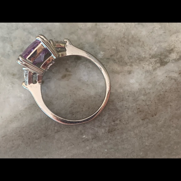🦋Light purple cubic zirconia ring - Picture 2 of 11